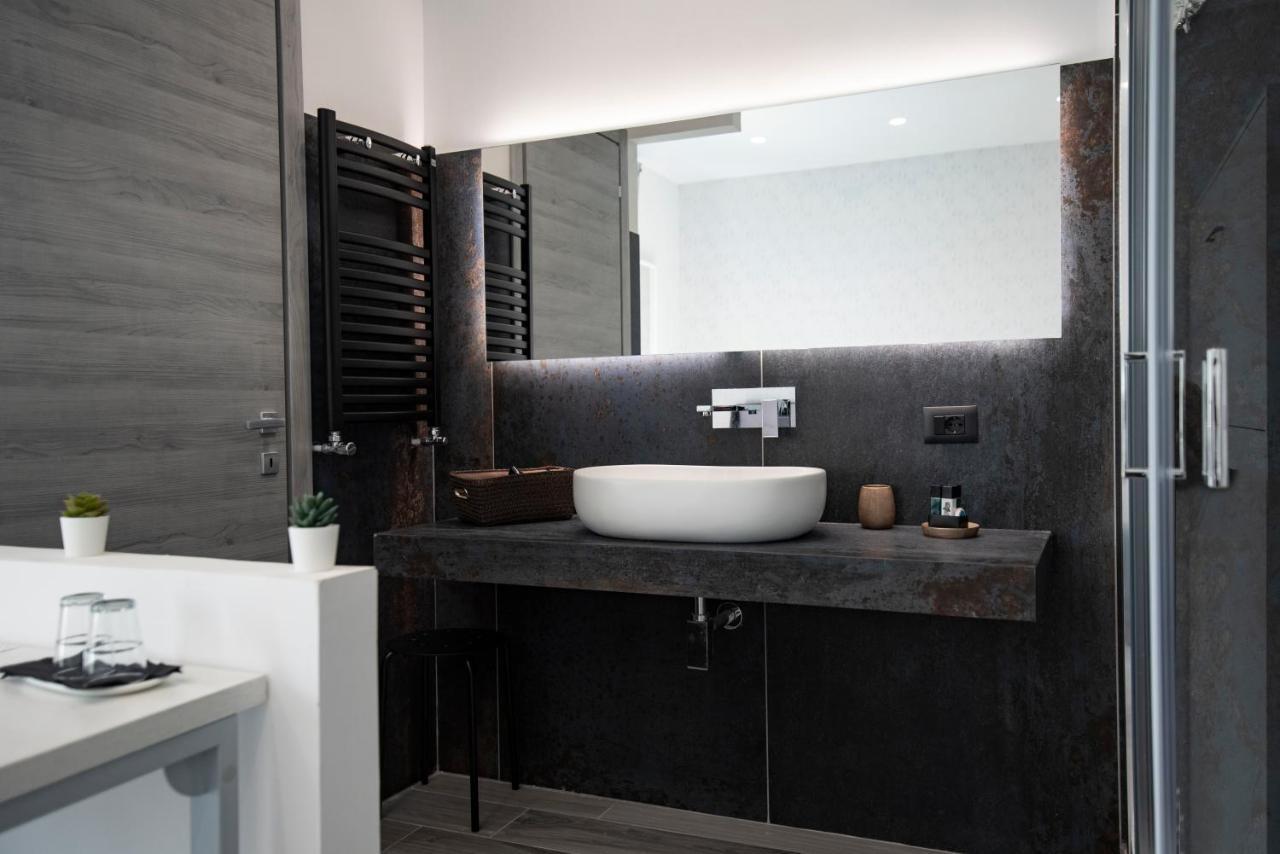La Dolce Vita Rooms Procida Exterior photo