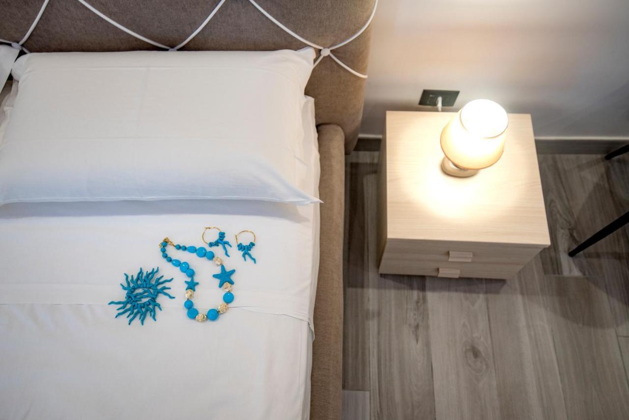 La Dolce Vita Rooms Procida Exterior photo