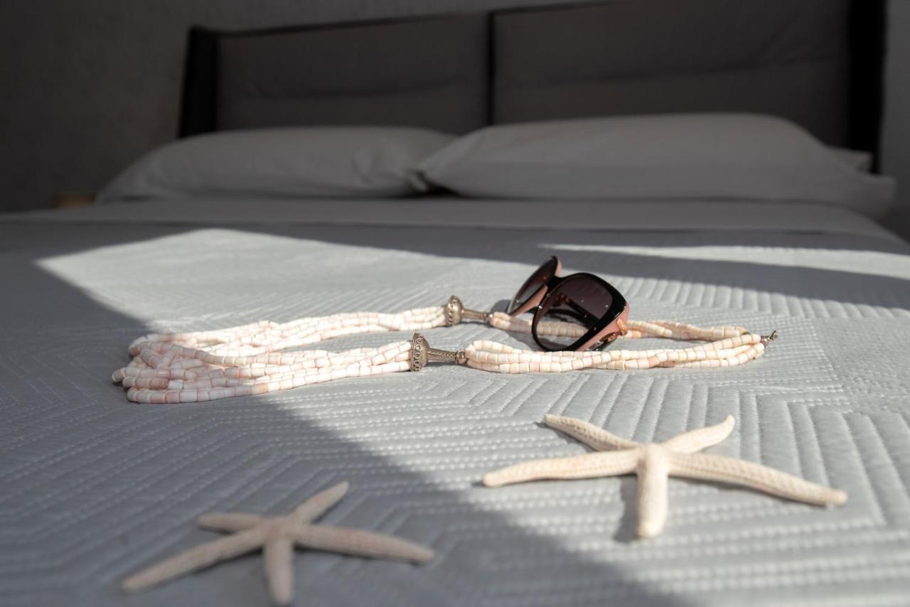 La Dolce Vita Rooms Procida Exterior photo