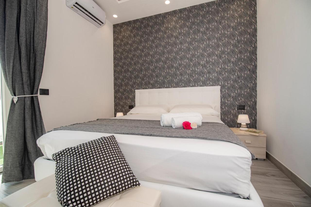 La Dolce Vita Rooms Procida Exterior photo